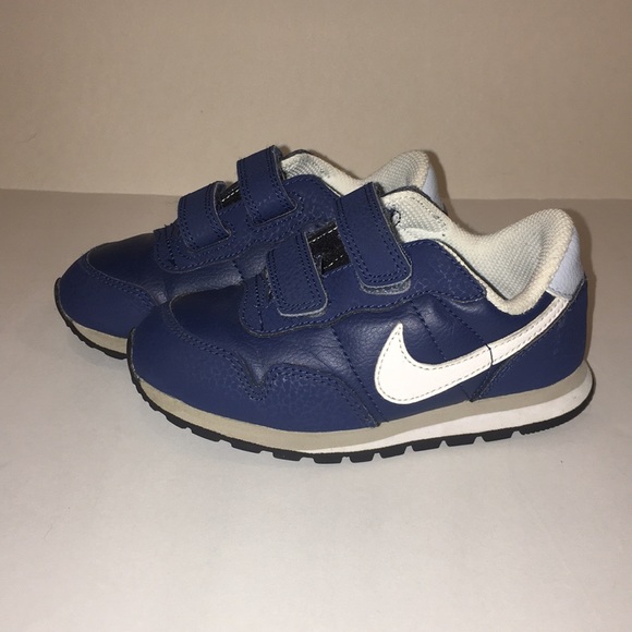 boys nike trainers size 9